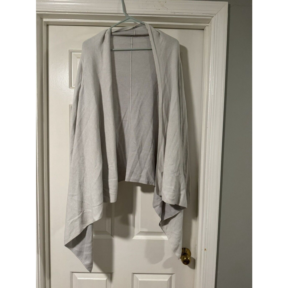 Lululemon Athletica Size Small Medium High-Low Shawl Light Grey 100% Cotton